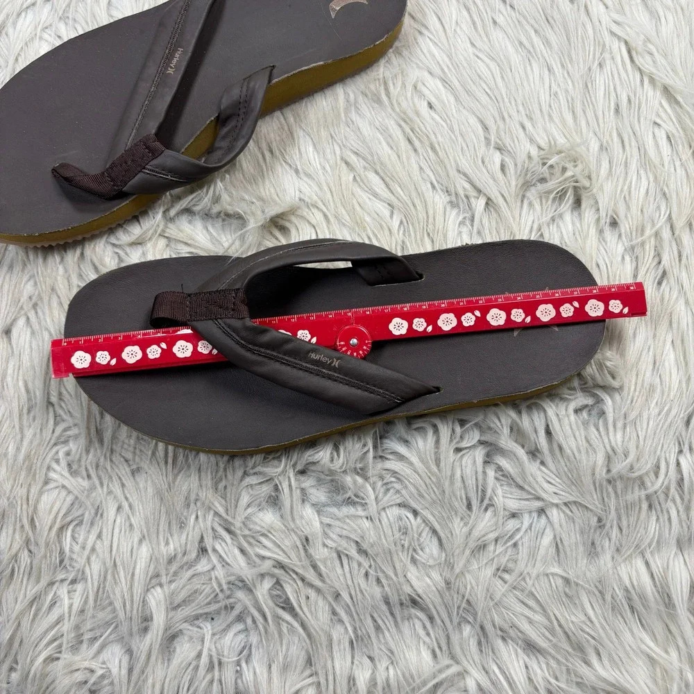 NWOB Hurley Men's 10 Brown Faux Leather Lunar Flip Flop Sandals Beach Surfer